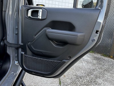 2023 Jeep Wrangler Unlimited One Touch Power Top Sky Top