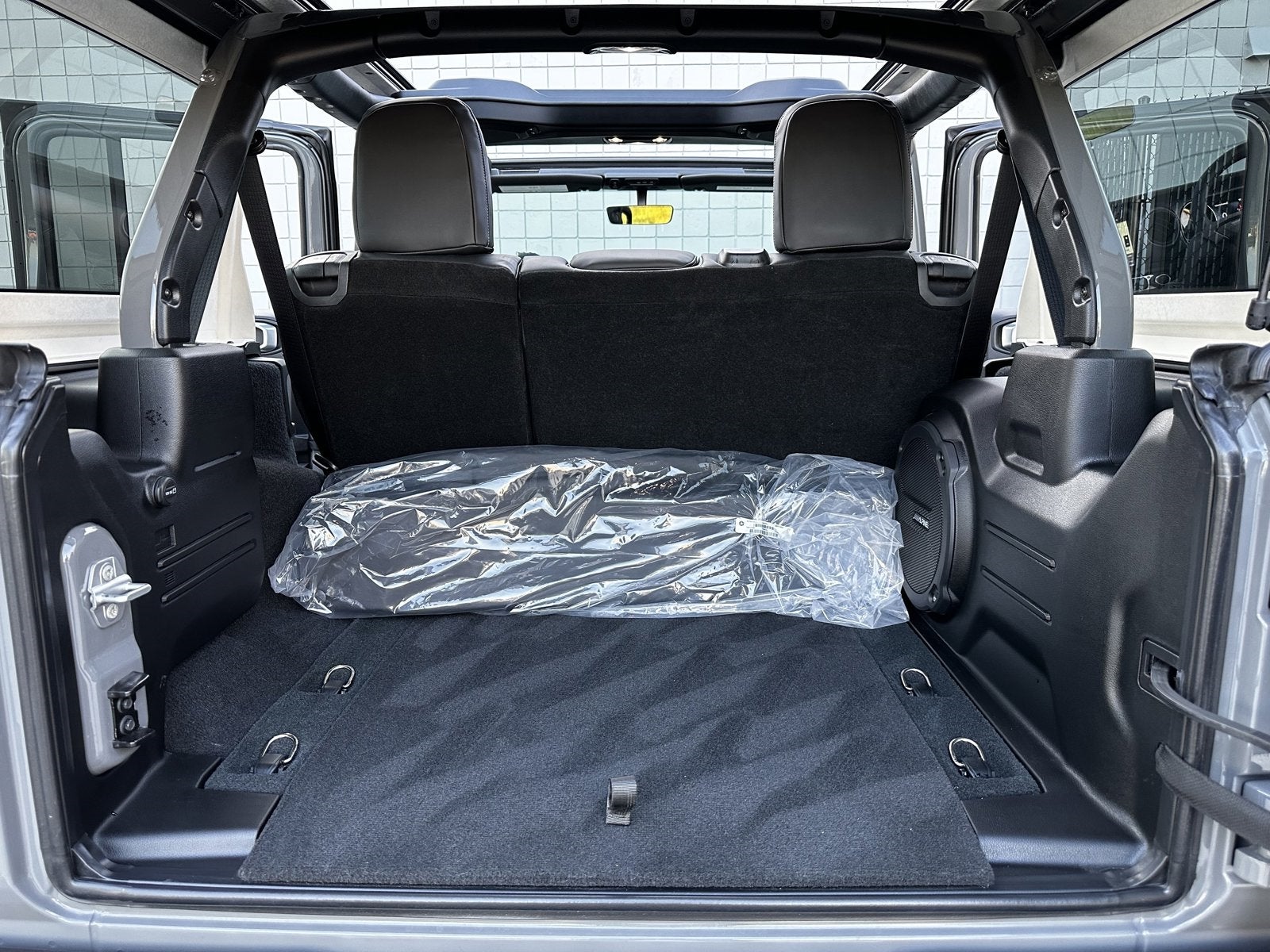 2023 Jeep Wrangler Unlimited One Touch Power Top Sky Top