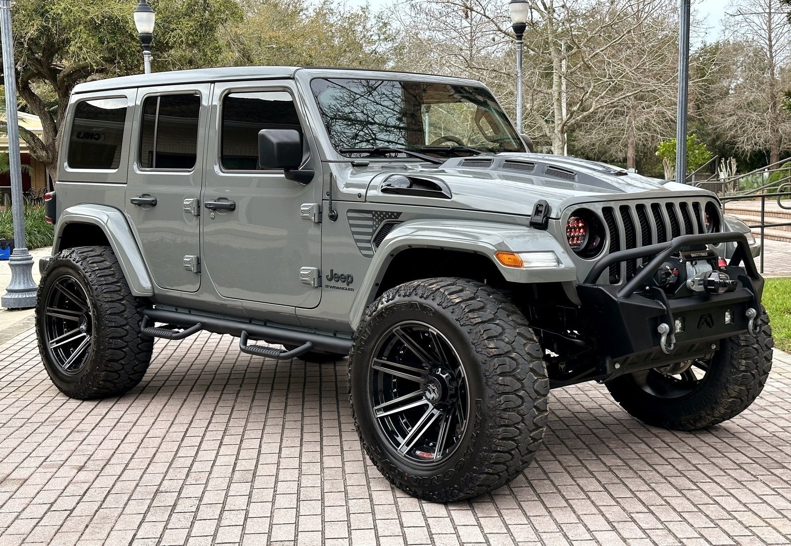 2023 Jeep Wrangler Unlimited One Touch Power Top Sky Top