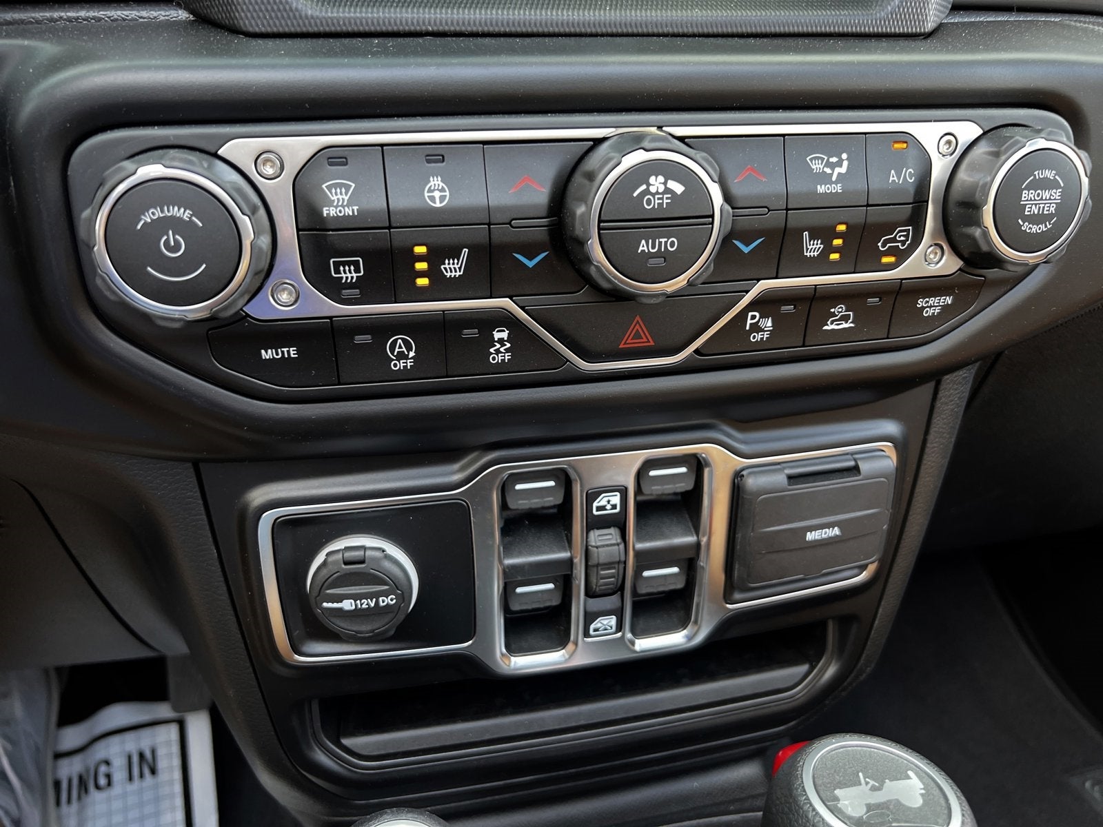 2022 Jeep Wrangler Unlimited Sport S Sky Top