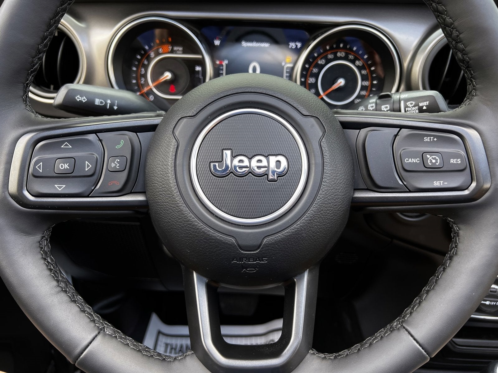 2022 Jeep Wrangler Unlimited Sport S Sky Top