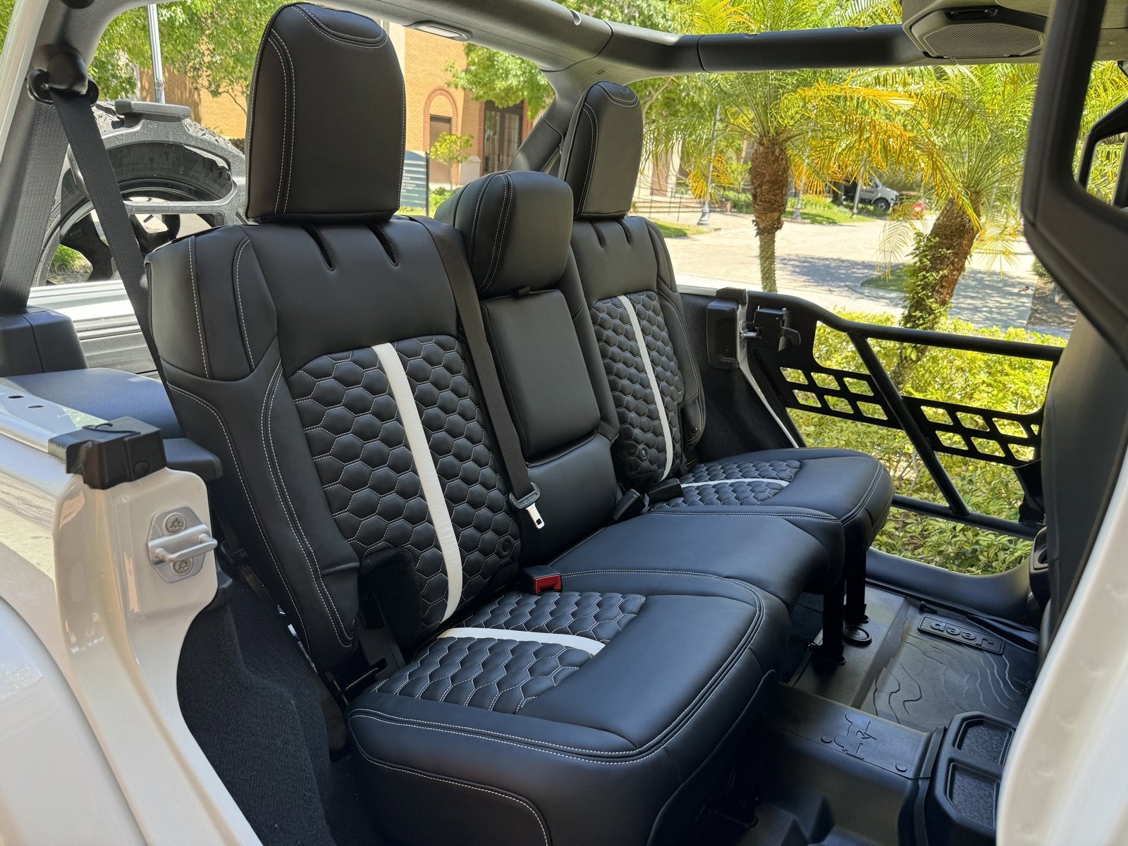2023 Jeep Wrangler Unlimited Oscar Mike Edition Hard Top