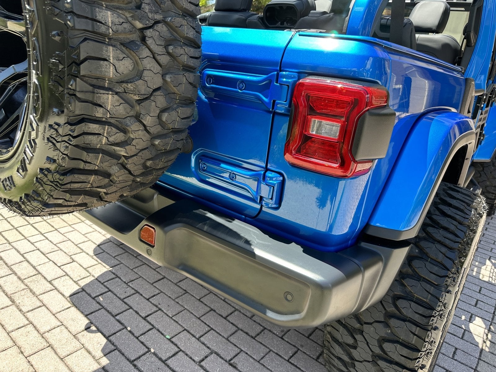 2022 Jeep Wrangler Unlimited Sahara Hard Top 4x4 Custom Lifted