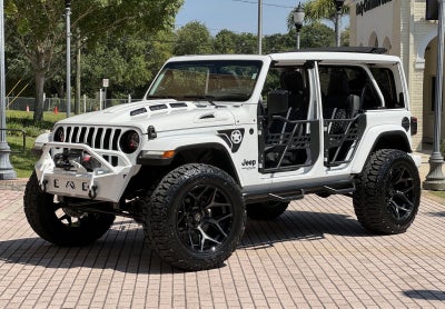 2022 Jeep Wrangler Unlimited Sahara Altitude Sky Top