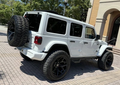 2022 Jeep Wrangler Unlimited Sahara Altitude Sky Top