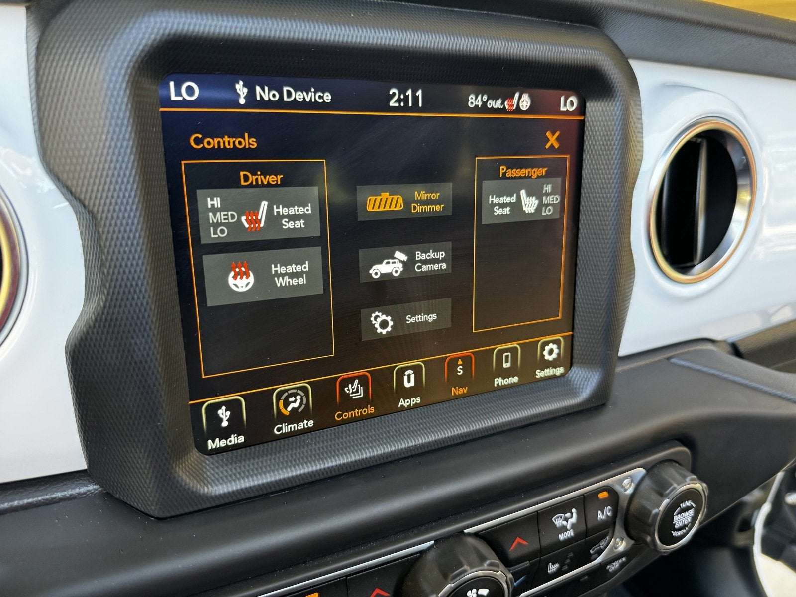 2022 Jeep Wrangler Unlimited Sahara Altitude Sky Top