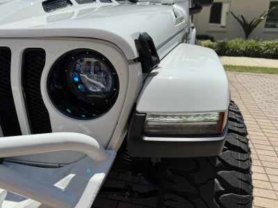 2022 Jeep Wrangler Unlimited Sahara Altitude Sky Top