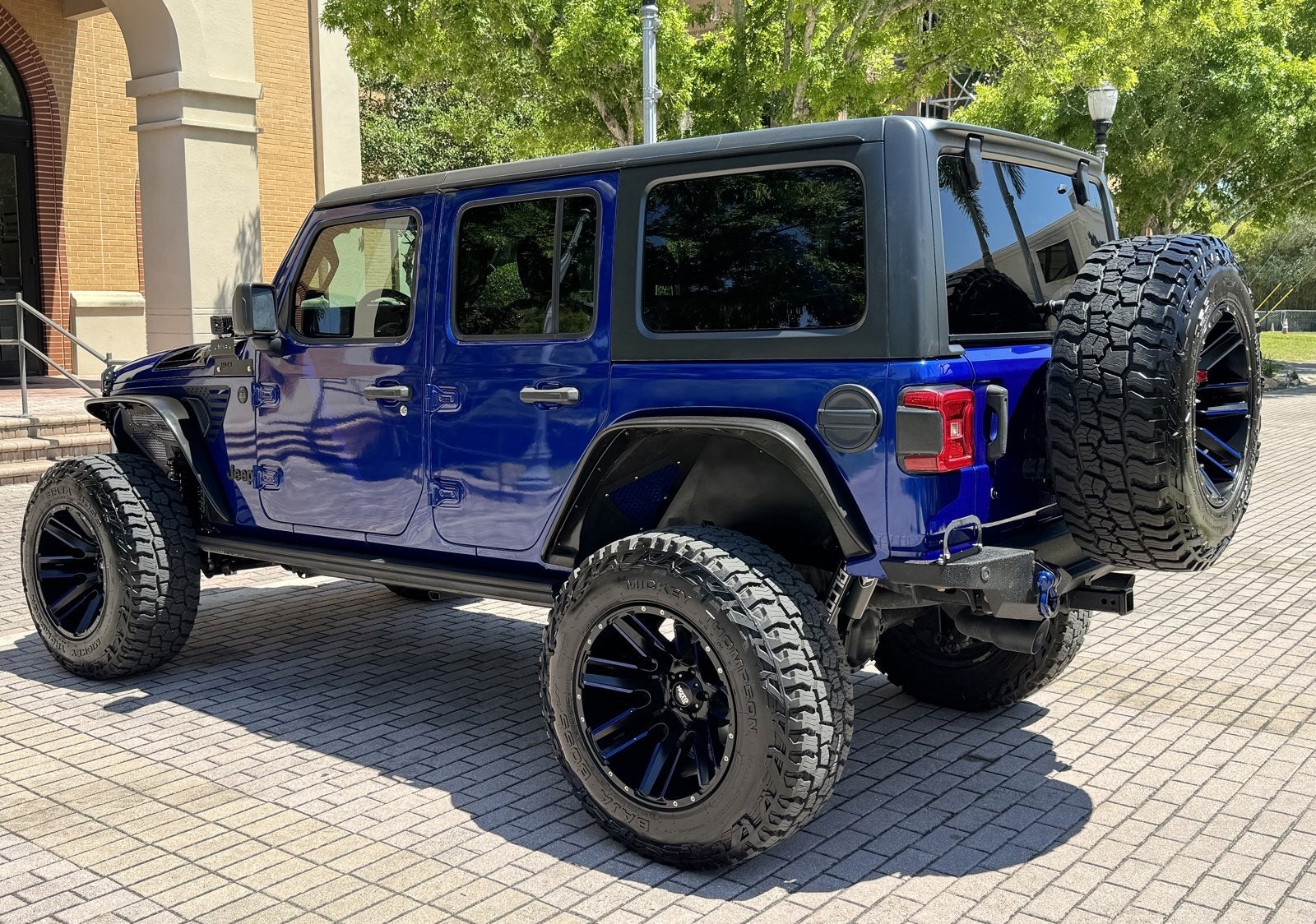 2018 Jeep Wrangler Unlimited Sahara Hard Top 4x4 Custom Lifted