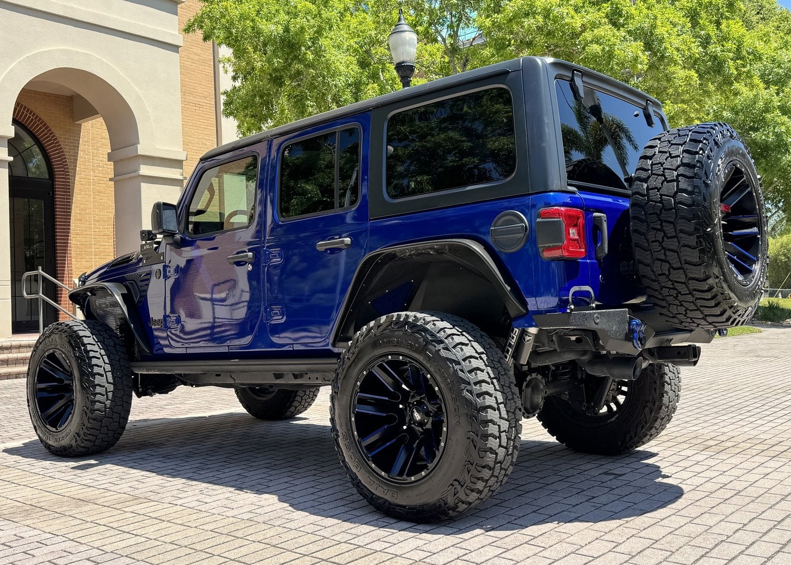 2018 Jeep Wrangler Unlimited Sahara Hard Top 4x4 Custom Lifted