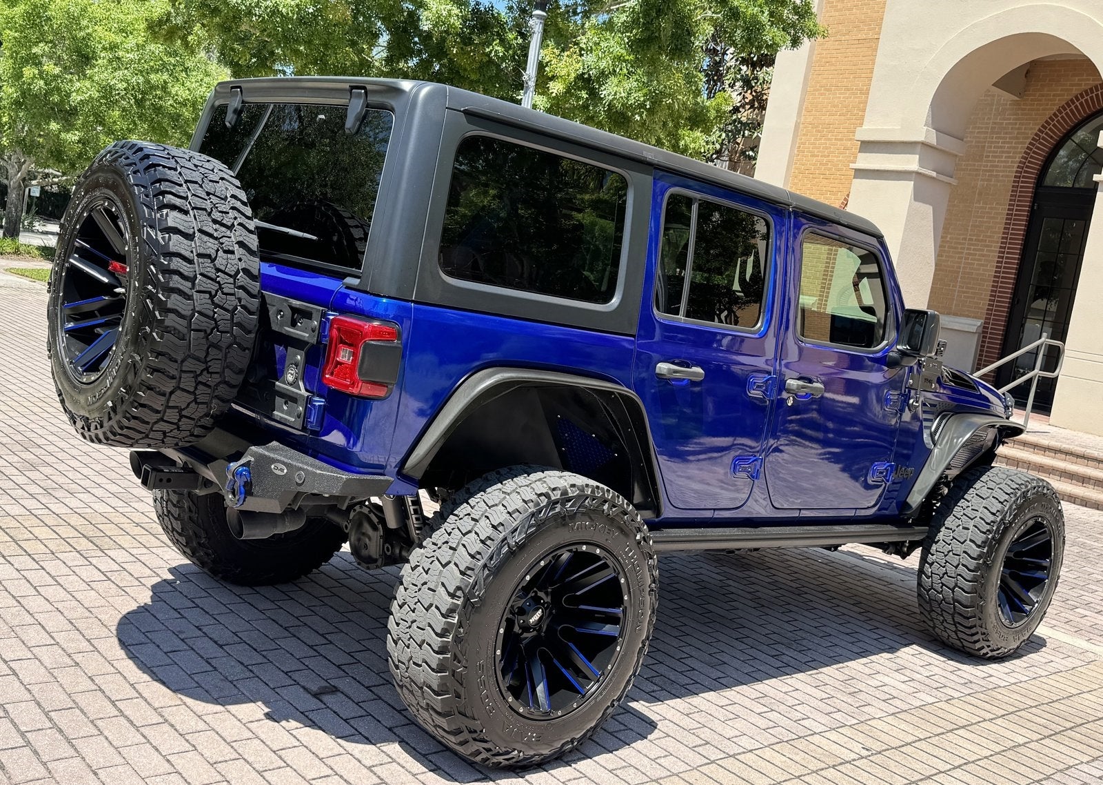 2018 Jeep Wrangler Unlimited Sahara Hard Top 4x4 Custom Lifted
