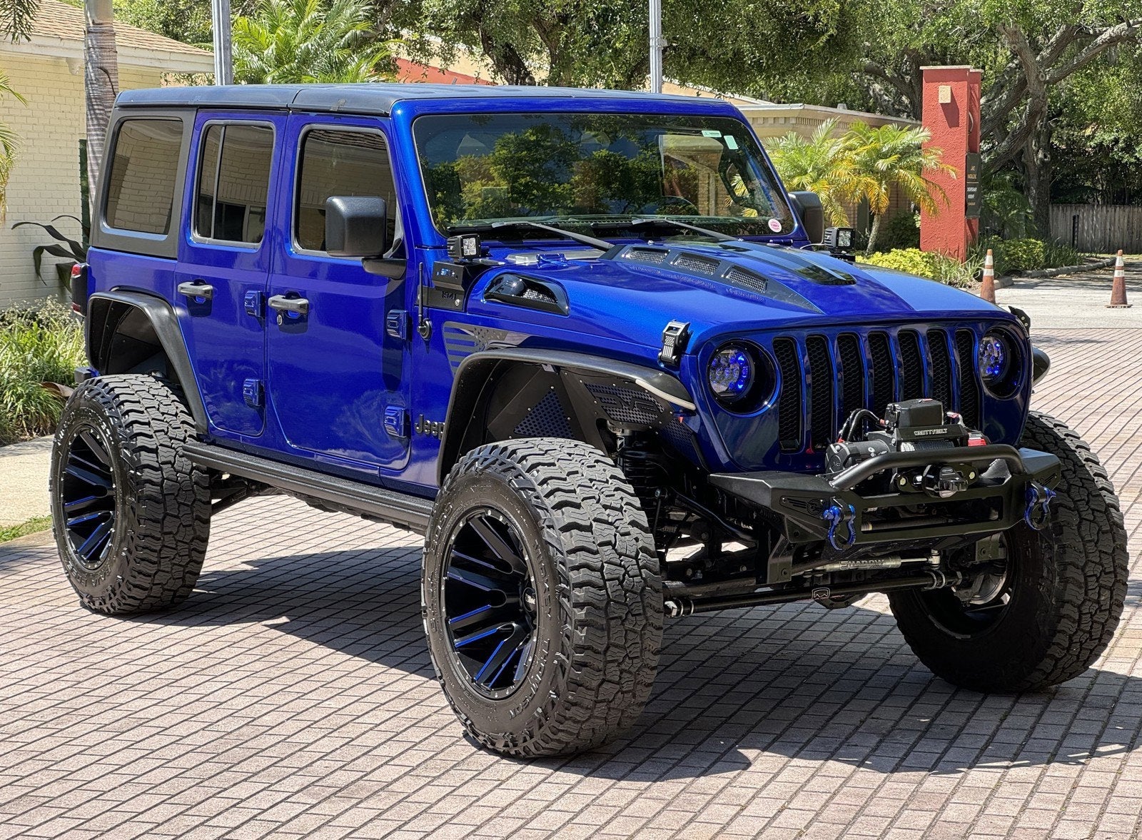 2018 Jeep Wrangler Unlimited Sahara Hard Top 4x4 Custom Lifted