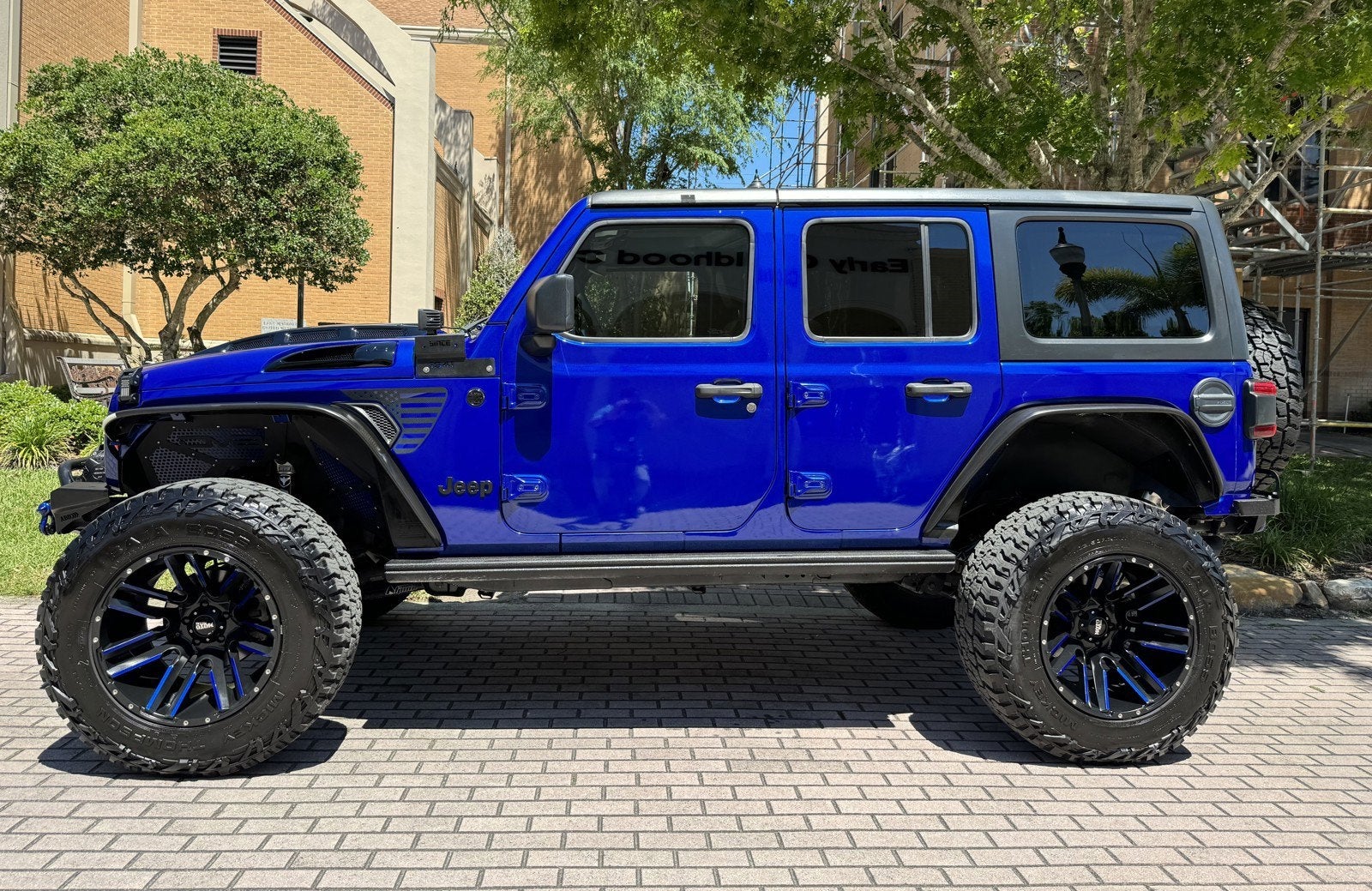 2018 Jeep Wrangler Unlimited Sahara Hard Top 4x4 Custom Lifted