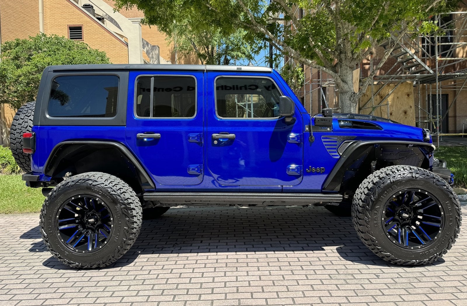 2018 Jeep Wrangler Unlimited Sahara Hard Top 4x4 Custom Lifted