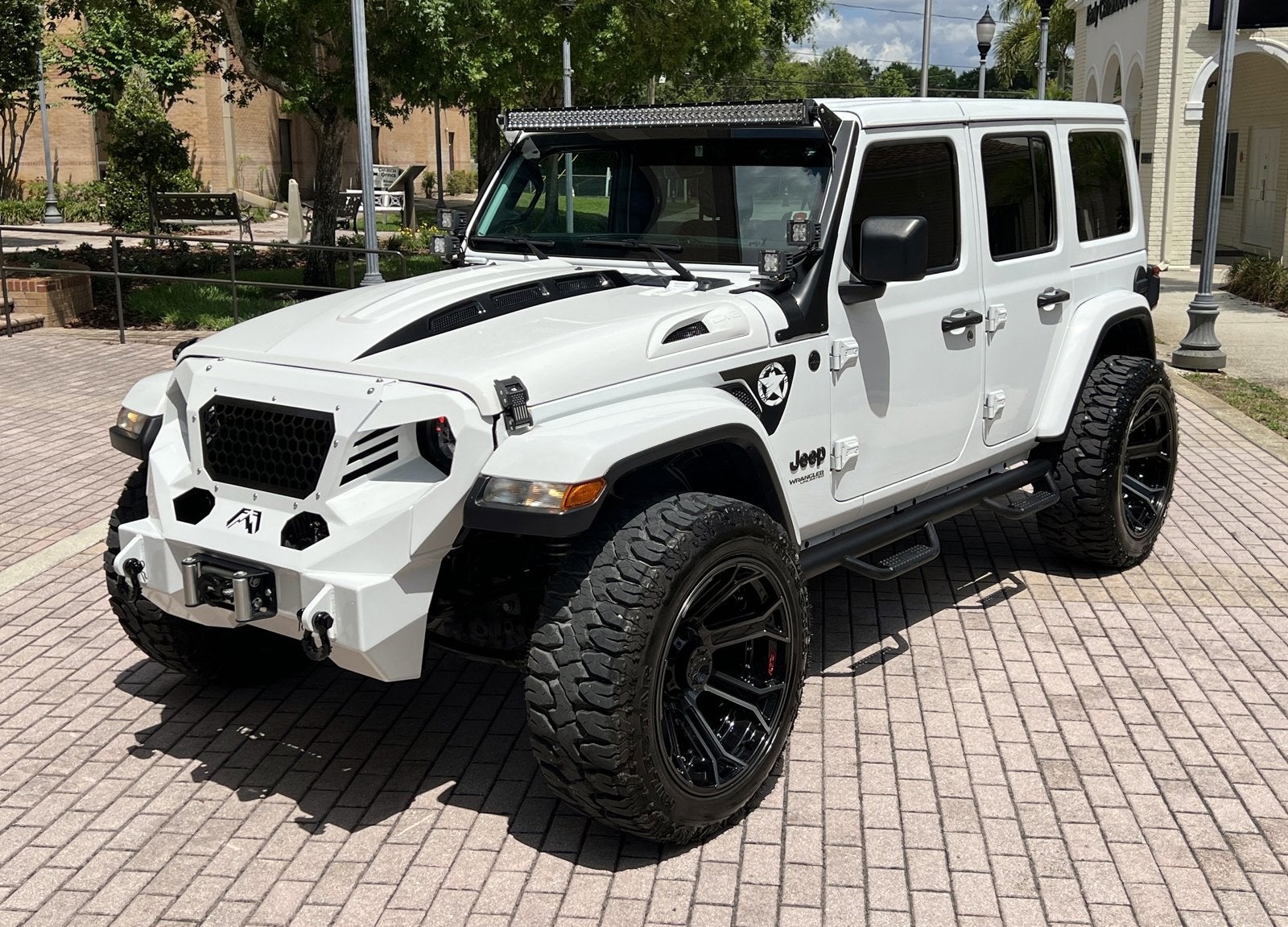 2021 Jeep Wrangler Unlimited Sahara Altitude