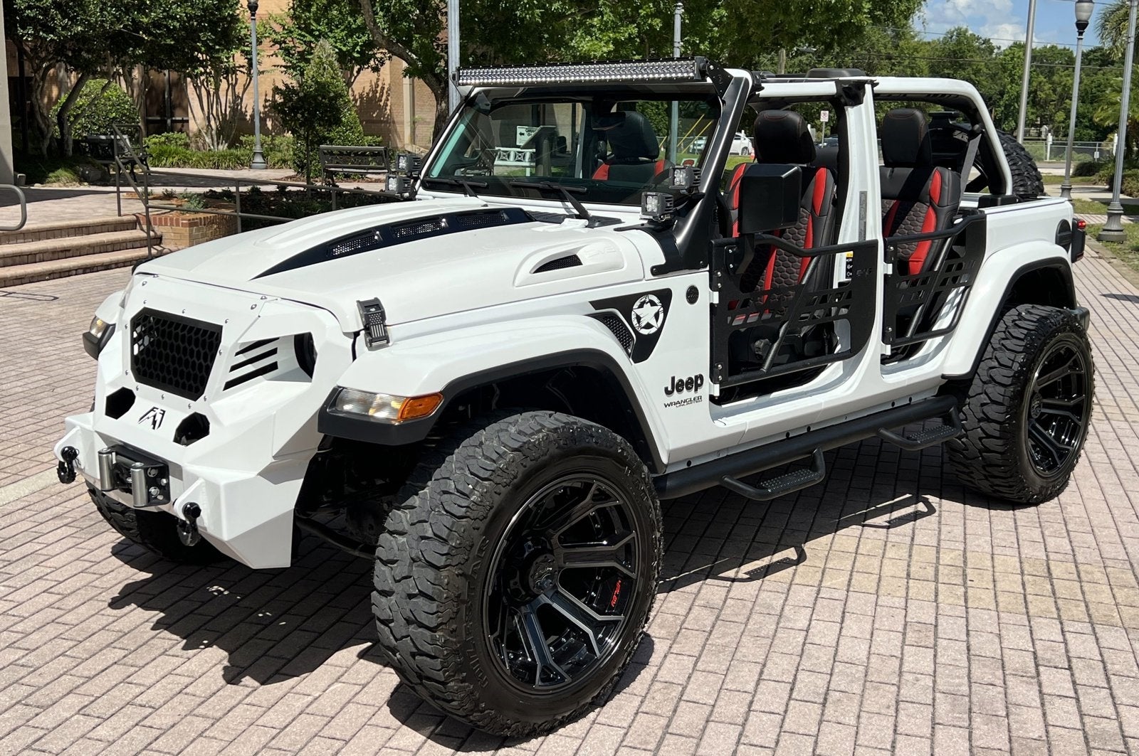 2021 Jeep Wrangler Unlimited Sahara Altitude
