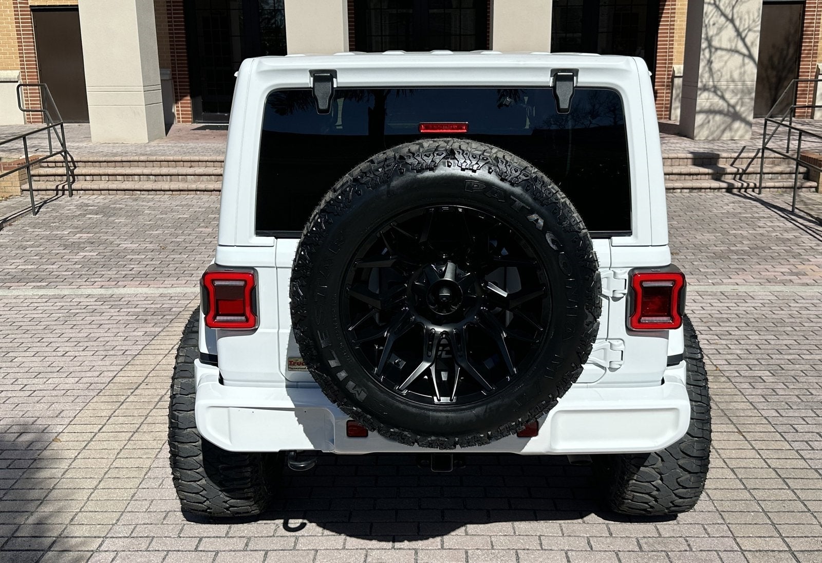 2021 Jeep Wrangler Unlimited Sahara Hard Top 4x4 Custom Lifted