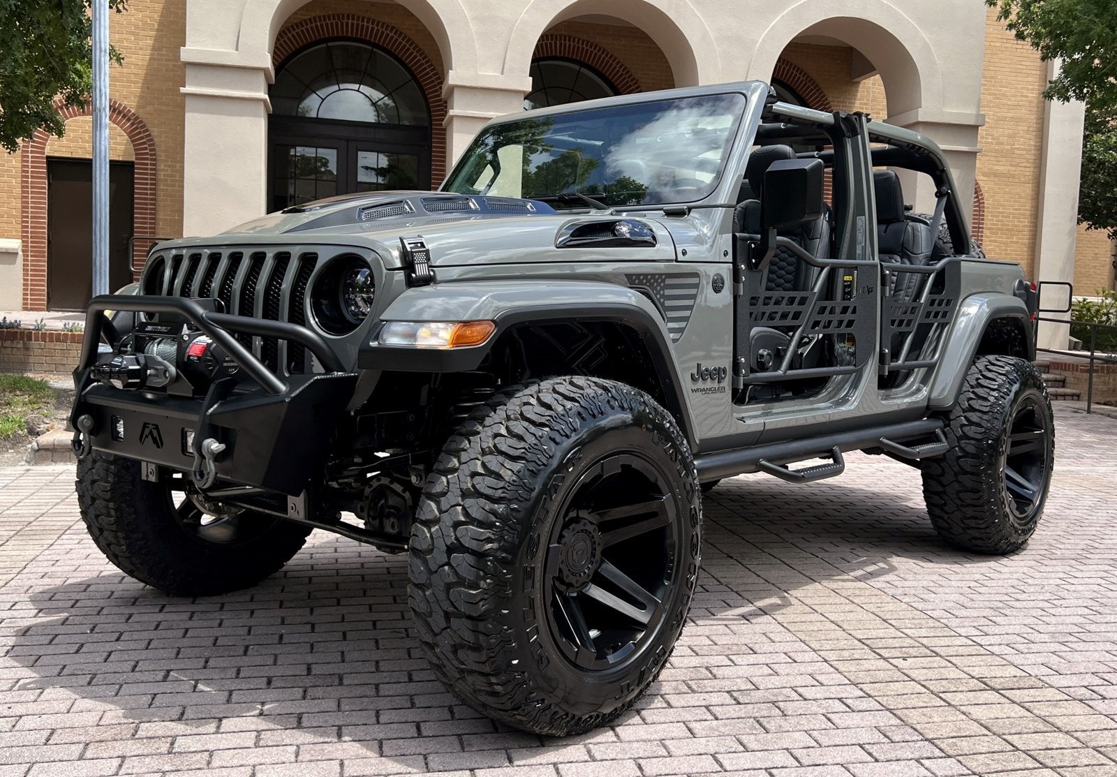 2021 Jeep Wrangler Unlimited Sahara Hard Top 4x4 Custom Lifted