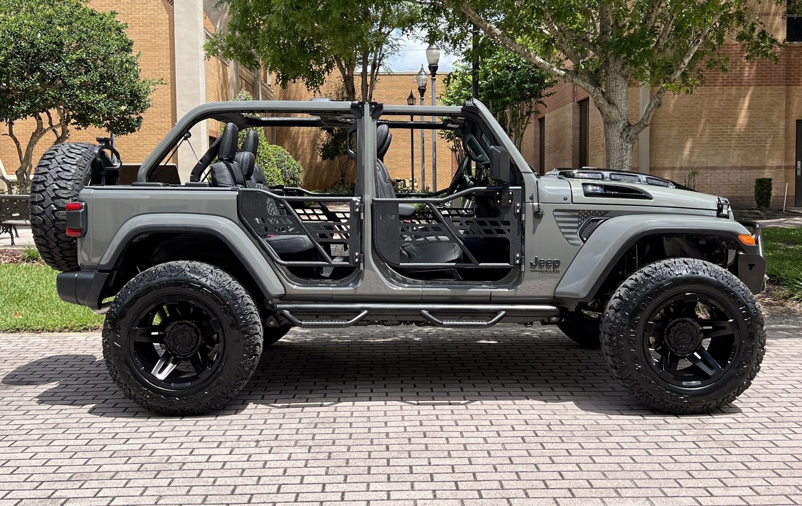 2021 Jeep Wrangler Unlimited Sahara Hard Top 4x4 Custom Lifted