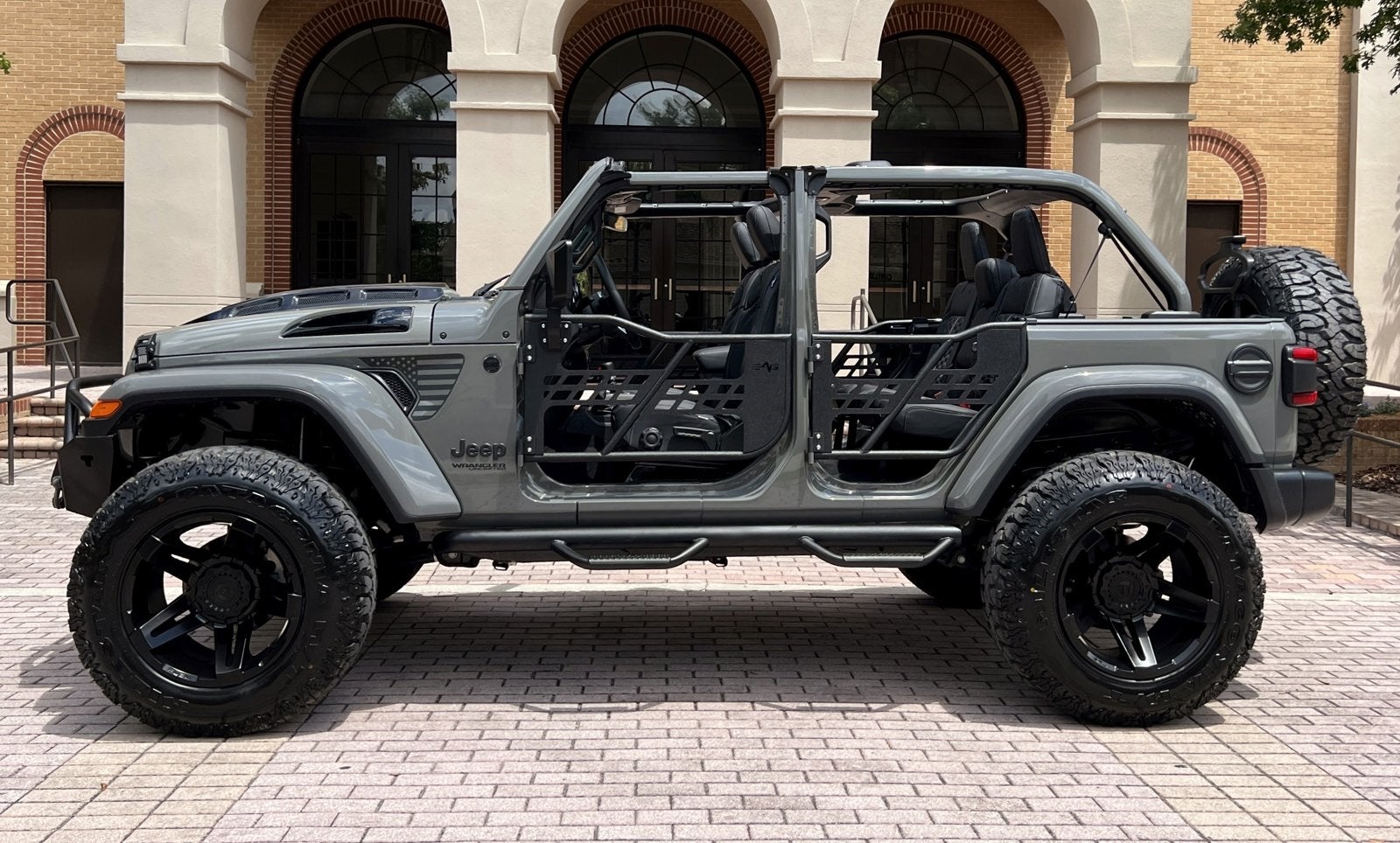 2021 Jeep Wrangler Unlimited Sahara Hard Top 4x4 Custom Lifted