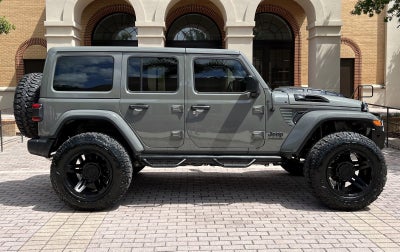 2021 Jeep Wrangler Unlimited Sahara Hard Top 4x4 Custom Lifted