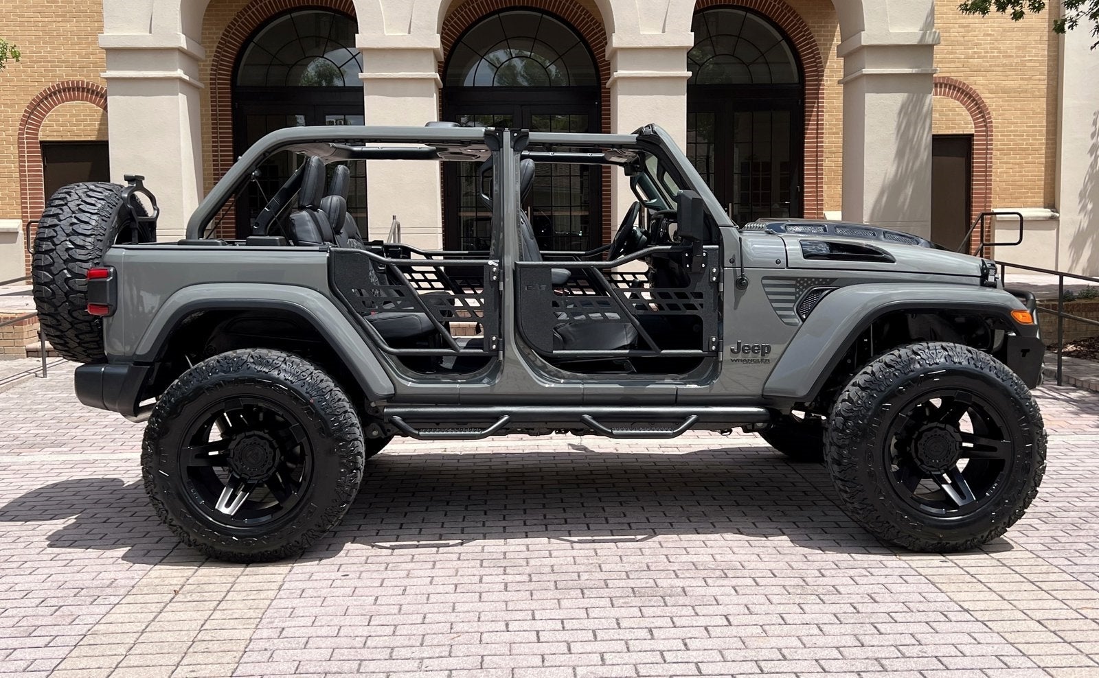 2021 Jeep Wrangler Unlimited Sahara Hard Top 4x4 Custom Lifted