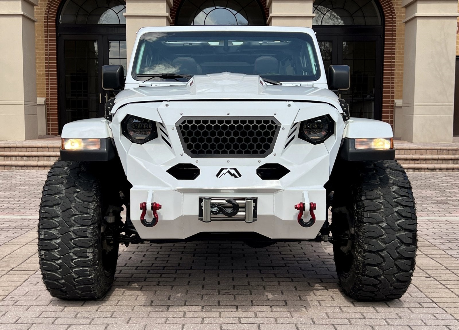2020 Jeep Wrangler Unlimited Sahara Sky Top 4x4 Custom Lifted