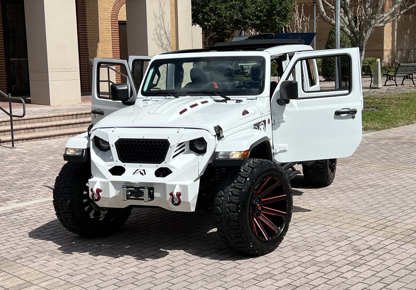 2020 Jeep Wrangler Unlimited Sahara Sky Top 4x4 Custom Lifted