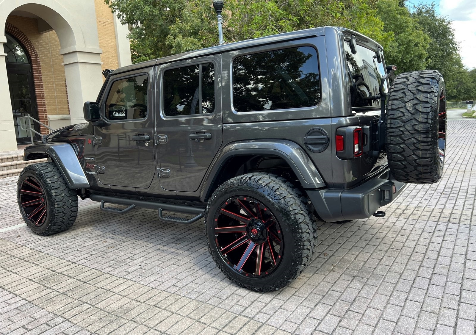 2021 Jeep Wrangler Unlimited Sahara Custom Lifted