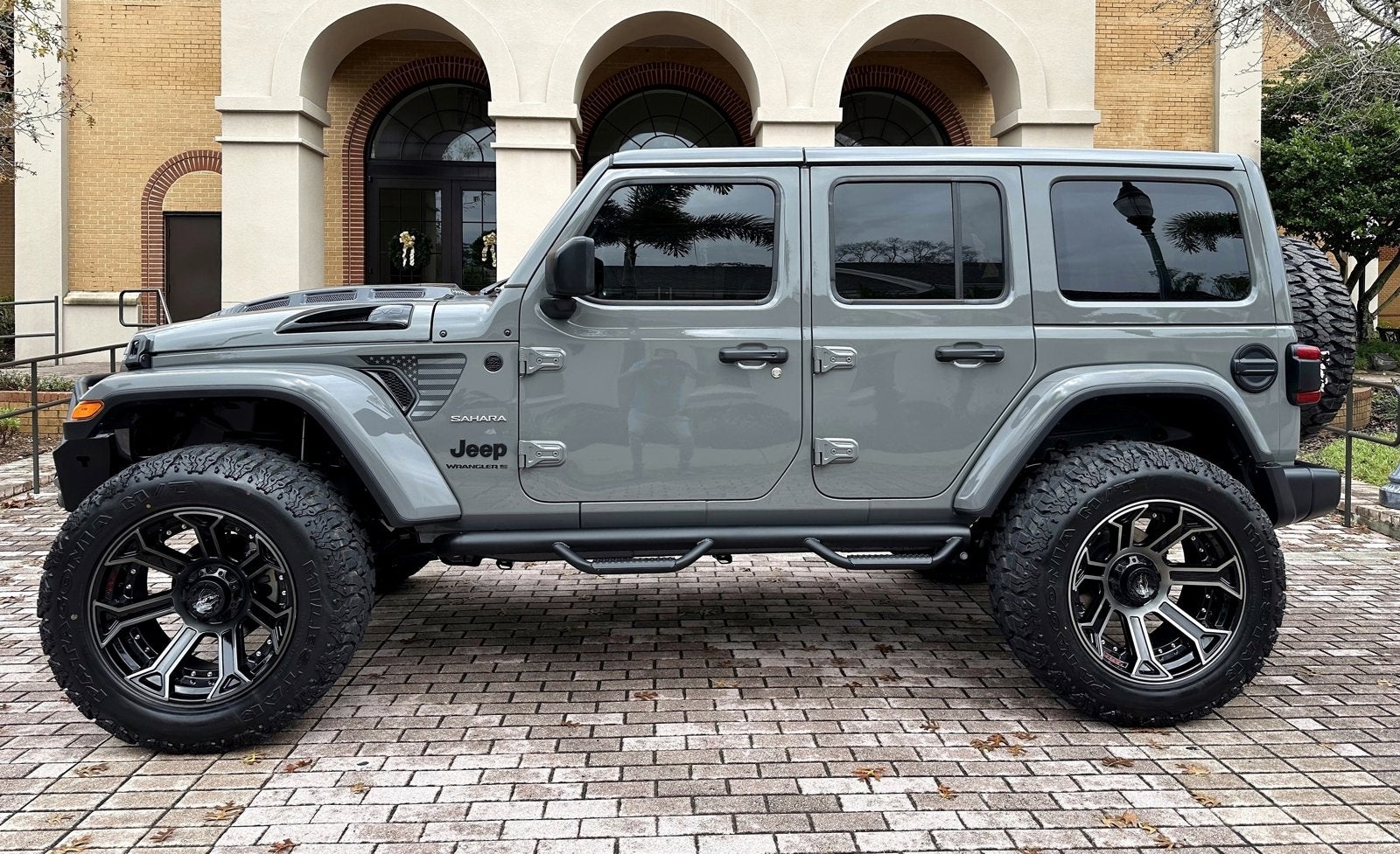 2022 Jeep Wrangler Unlimited Sahara