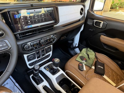 2025 Jeep Wrangler Unlimited V6 Hard Top Sport S