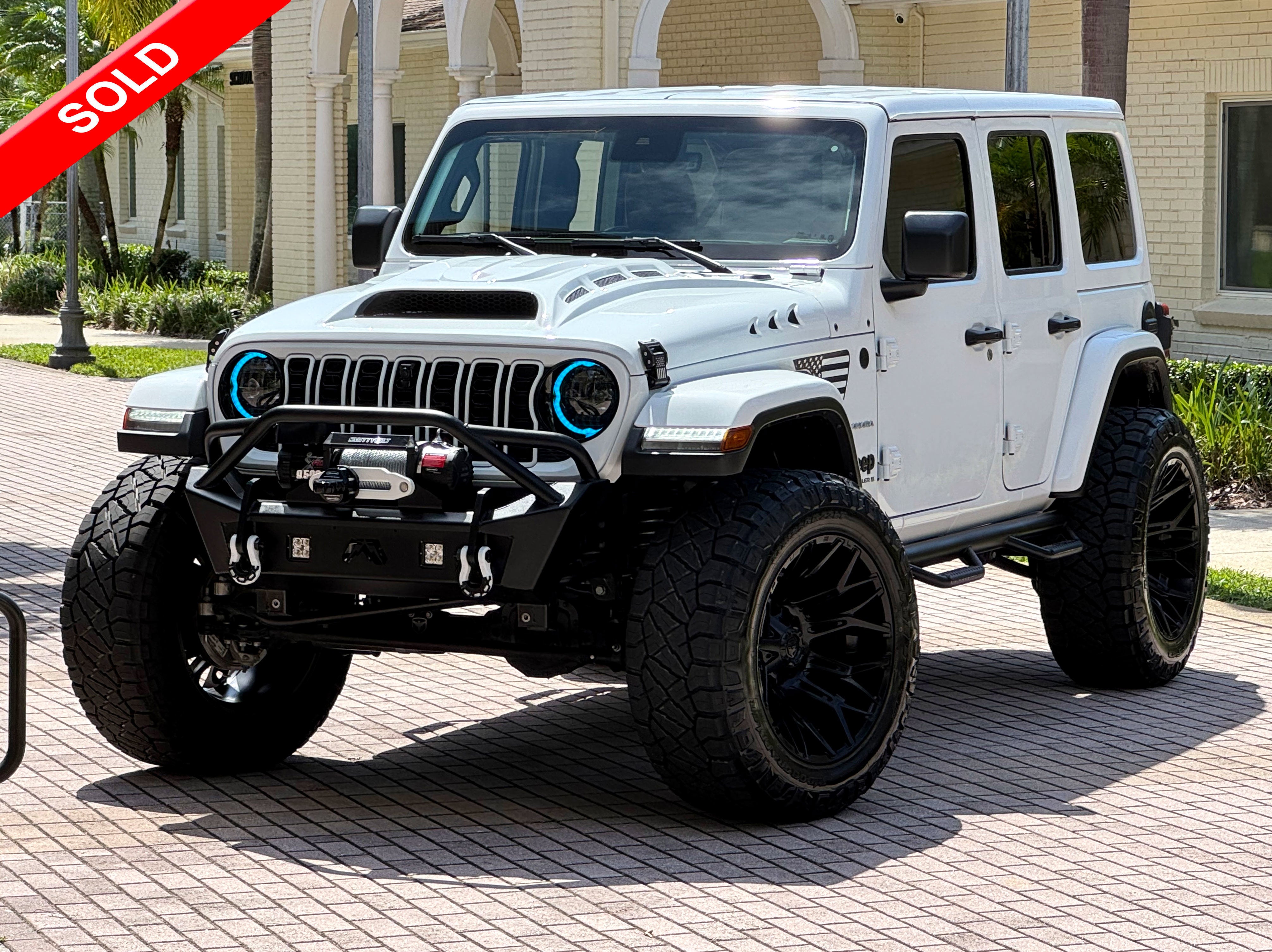 2024 Jeep Wrangler Sahara V6 Hard Top Custom Lifted