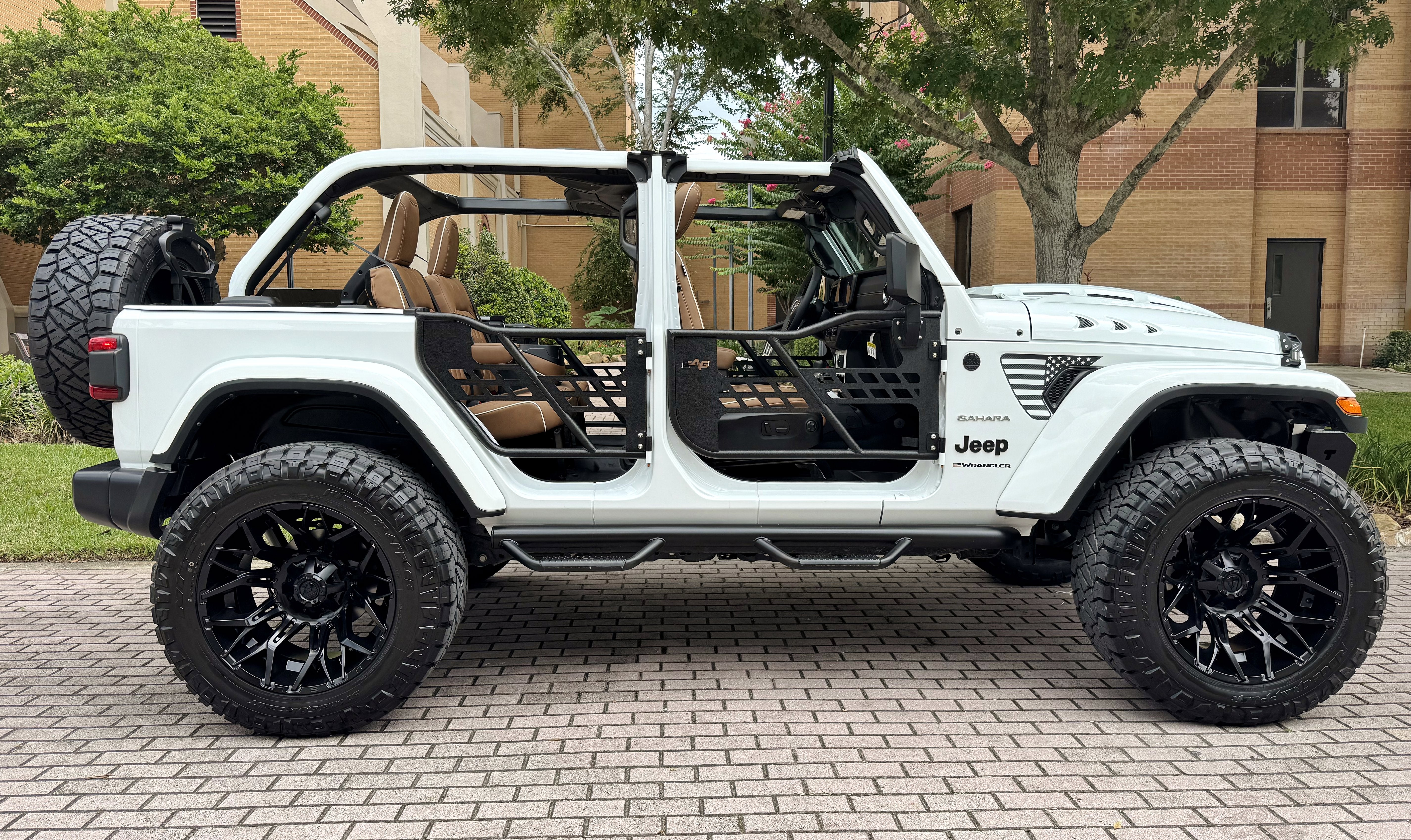 2024 Jeep Wrangler Sahara V6 Hard Top Custom Lifted