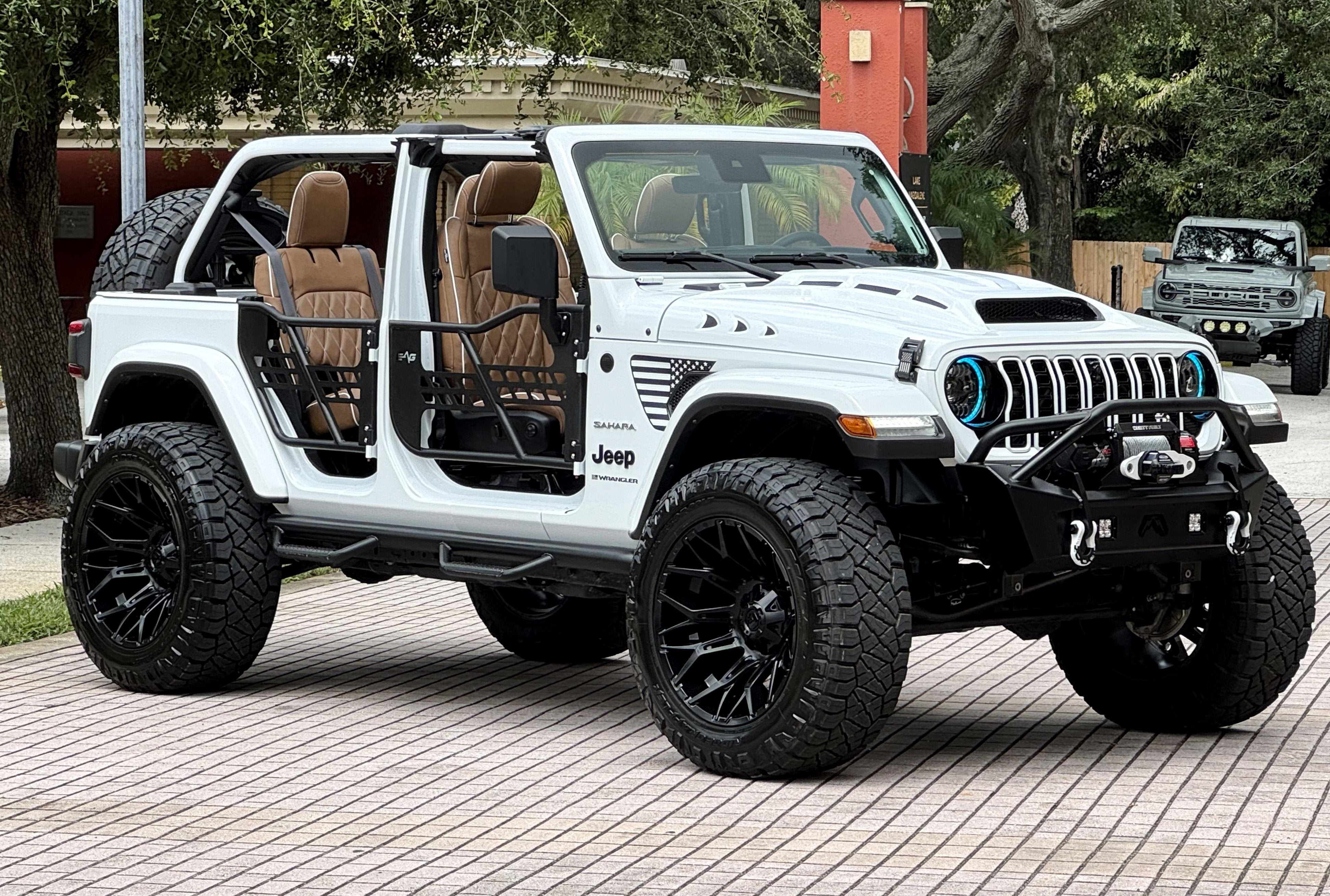 2024 Jeep Wrangler Sahara V6 Hard Top Custom Lifted