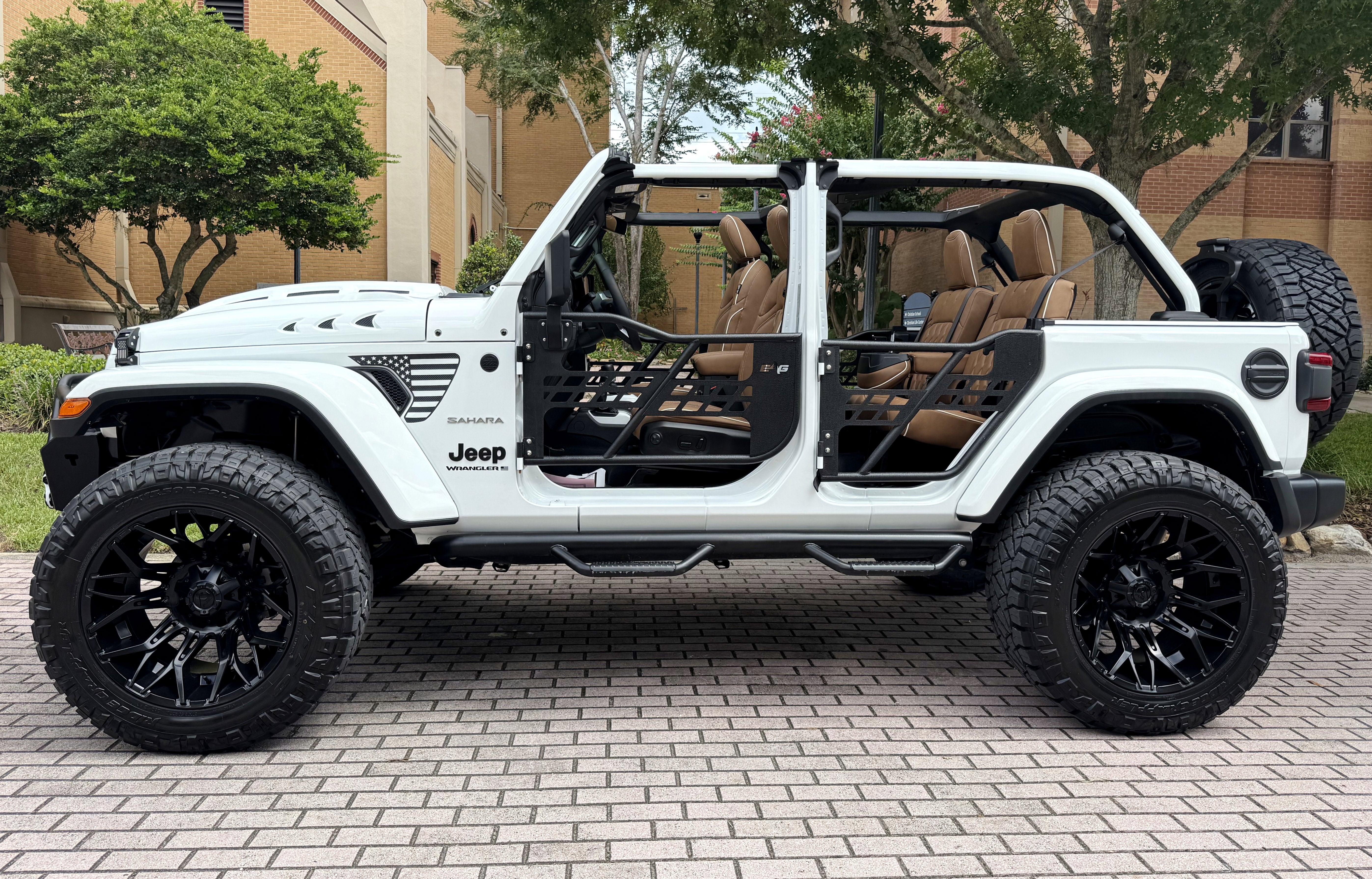 2024 Jeep Wrangler Sahara V6 Hard Top Custom Lifted