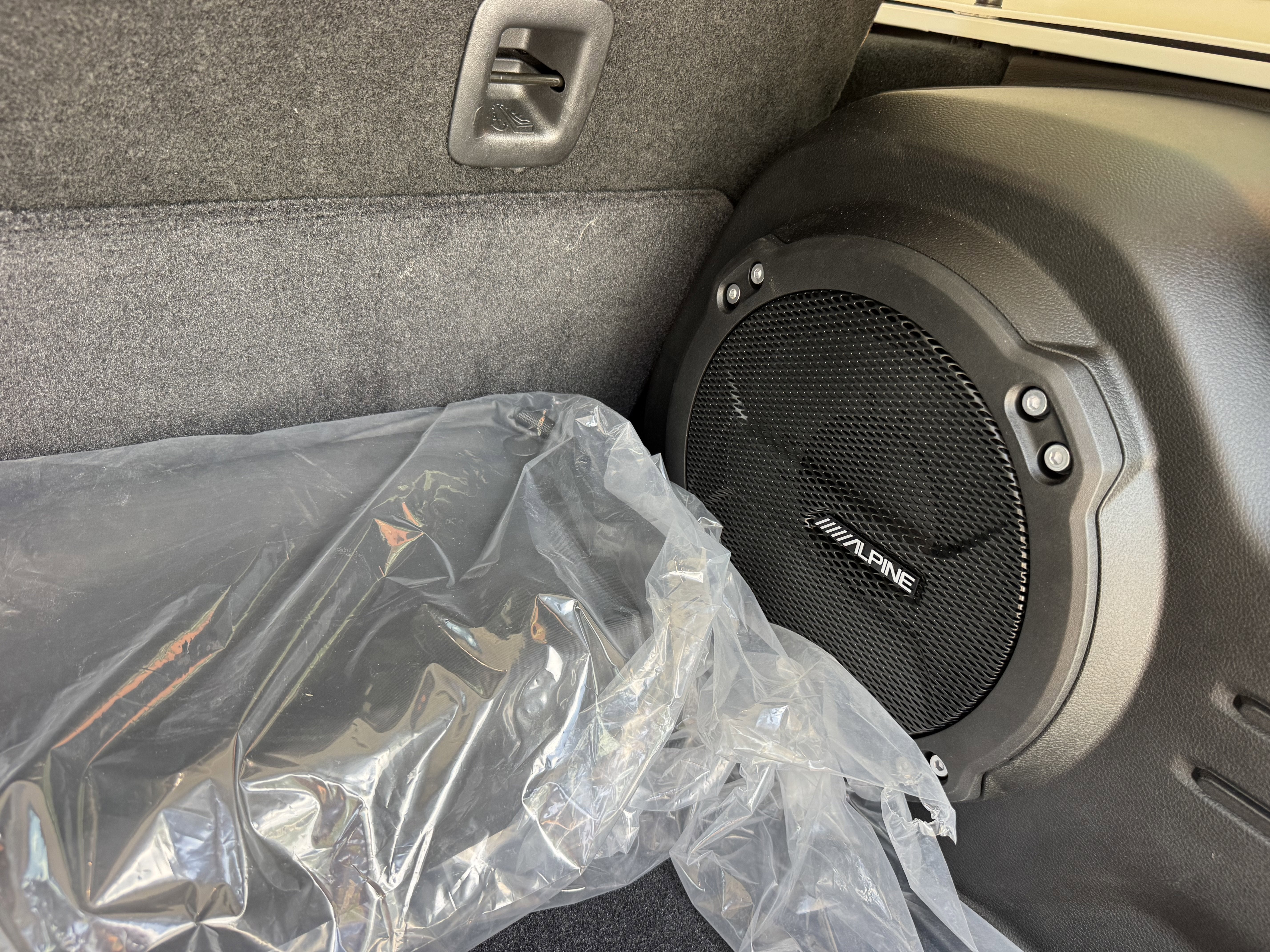 2024 Jeep Wrangler Sahara V6 Hard Top Custom Lifted