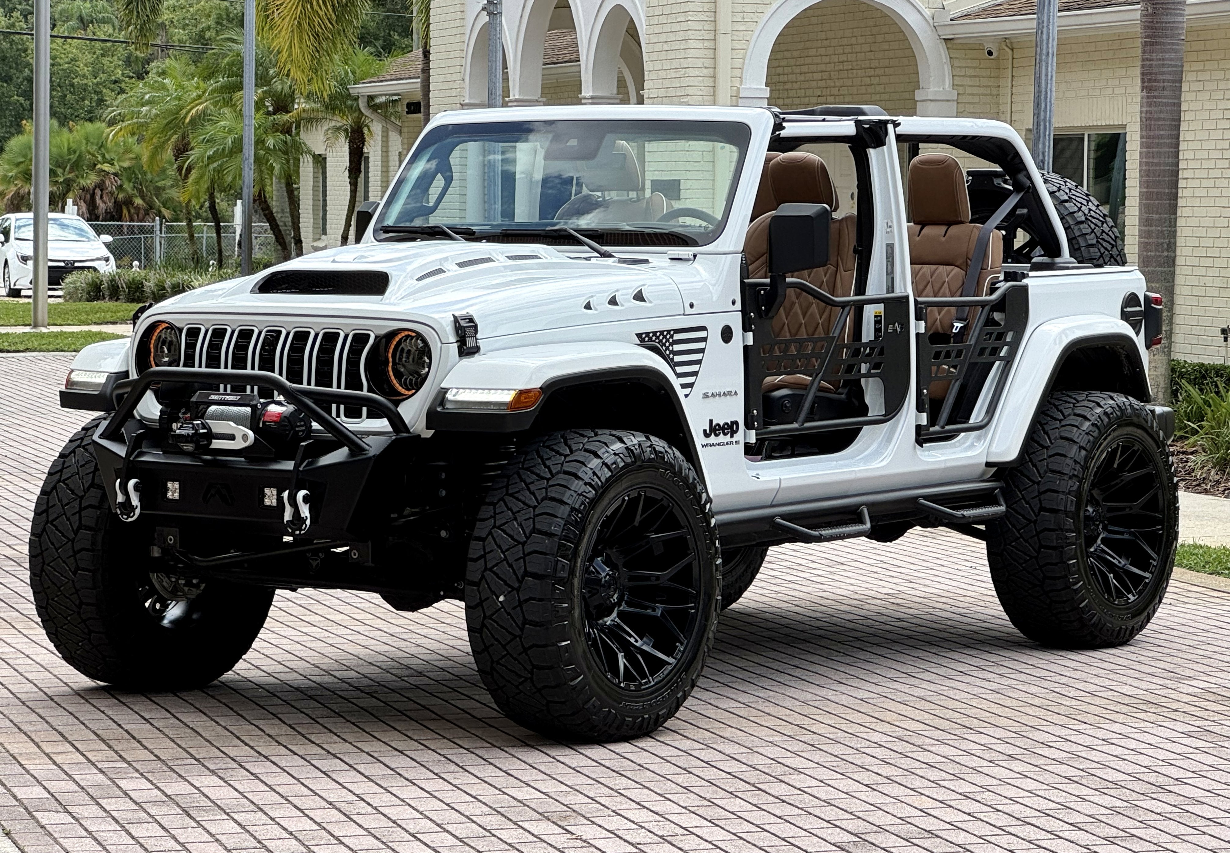 2024 Jeep Wrangler Sahara V6 Hard Top Custom Lifted