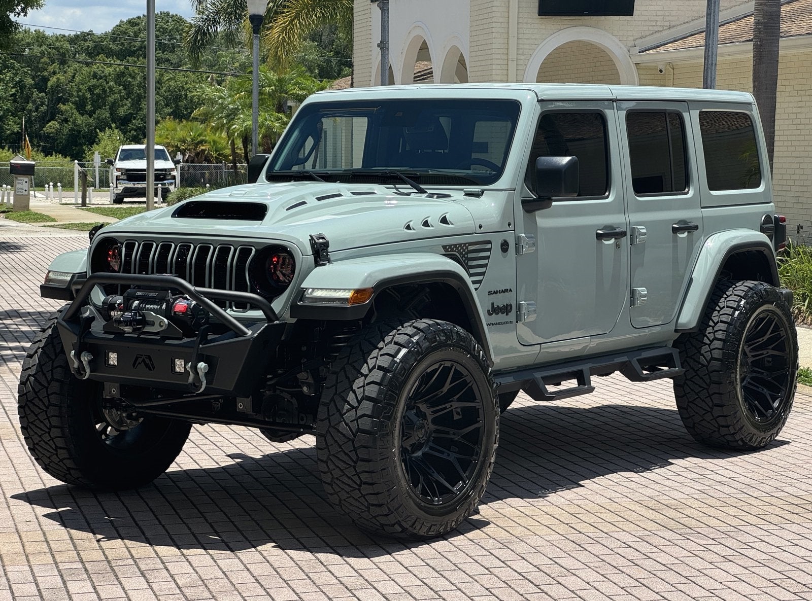 2024 Jeep Wrangler Unlimited Sahara Hard Top