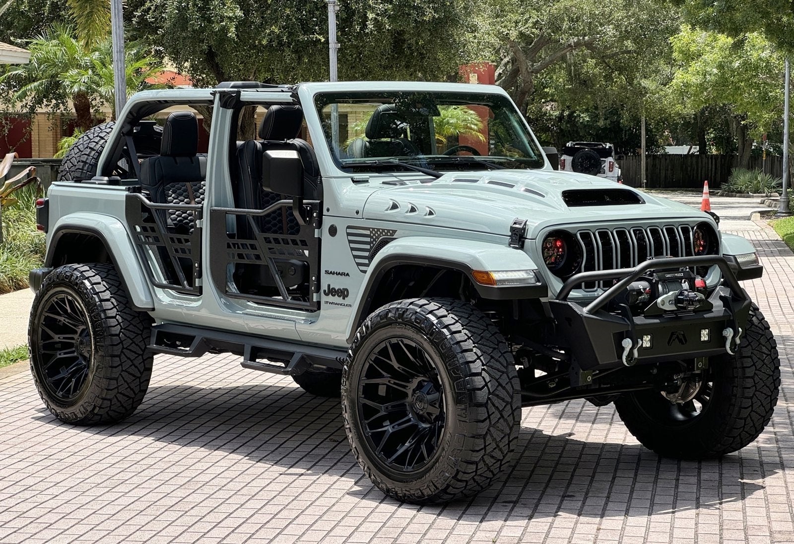 2024 Jeep Wrangler Unlimited Sahara Hard Top