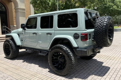 2024 Jeep Wrangler Unlimited Sahara Hard Top