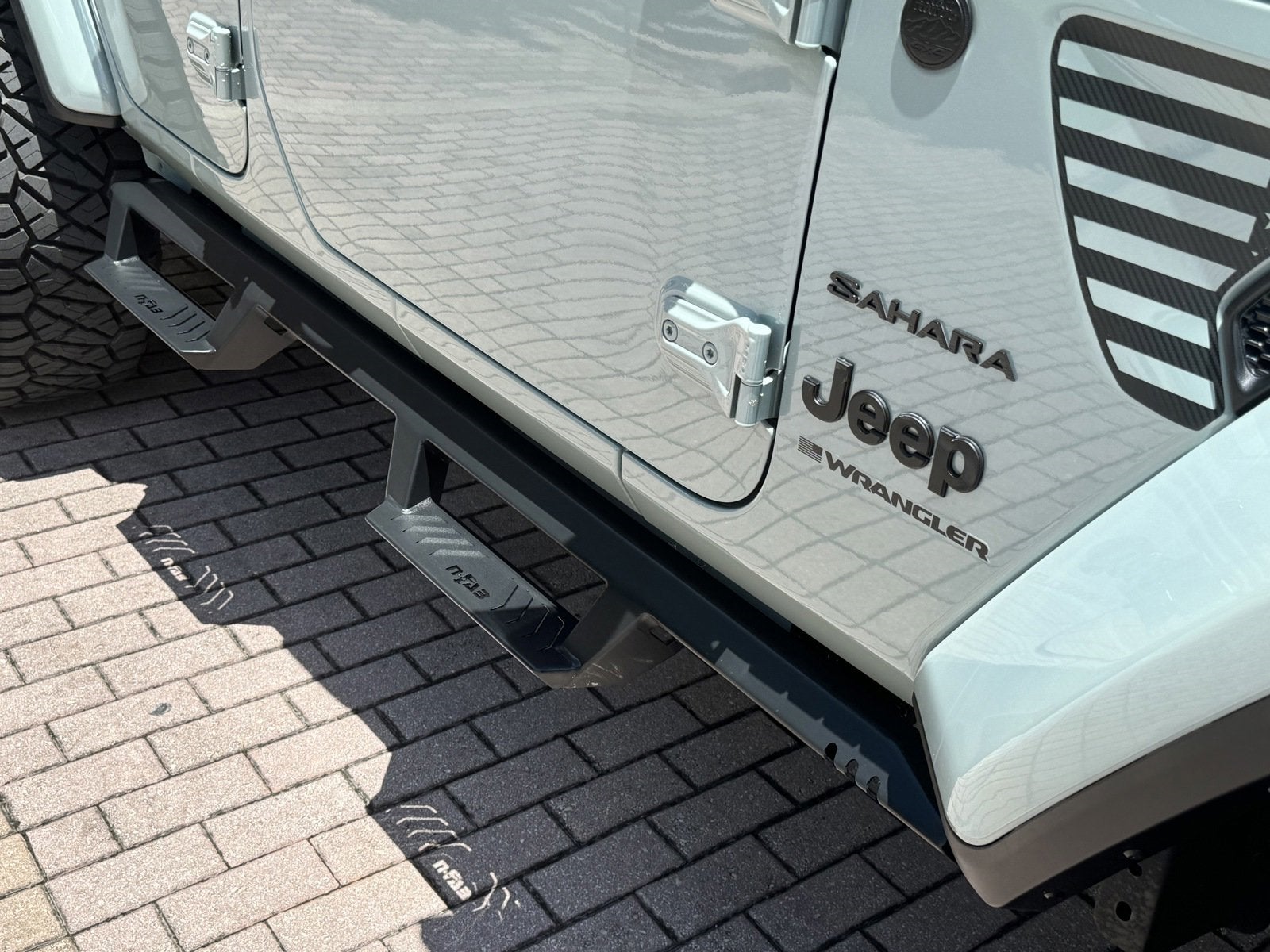 2024 Jeep Wrangler Unlimited Sahara Hard Top