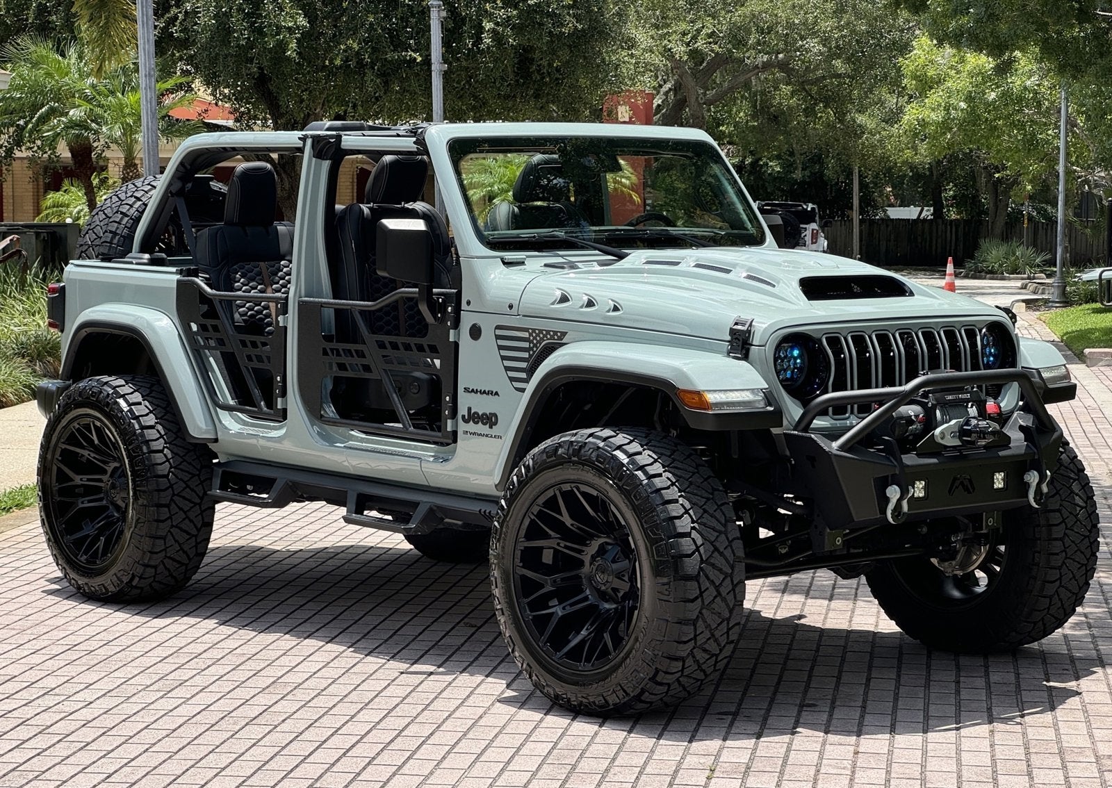 2024 Jeep Wrangler Unlimited Sahara Hard Top
