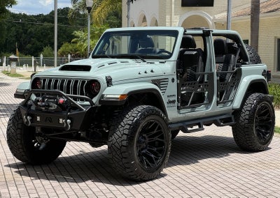 2024 Jeep Wrangler Unlimited Sahara Hard Top