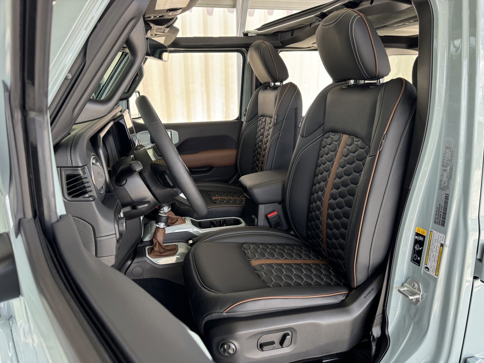 2024 Jeep Wrangler Unlimited Sahara Hard Top