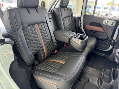 2024 Jeep Wrangler Unlimited Sahara Hard Top