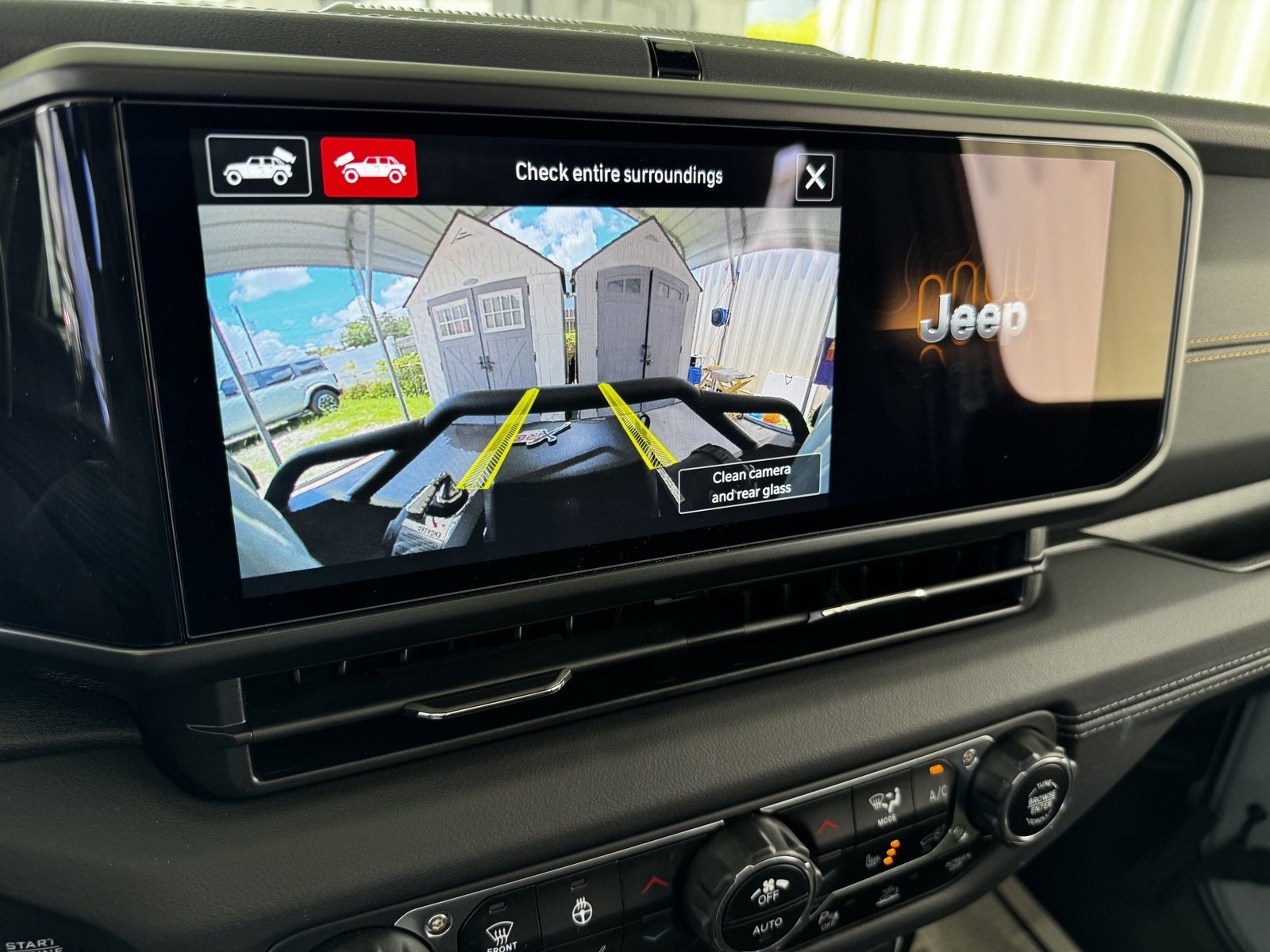 2024 Jeep Wrangler Unlimited Sahara Hard Top