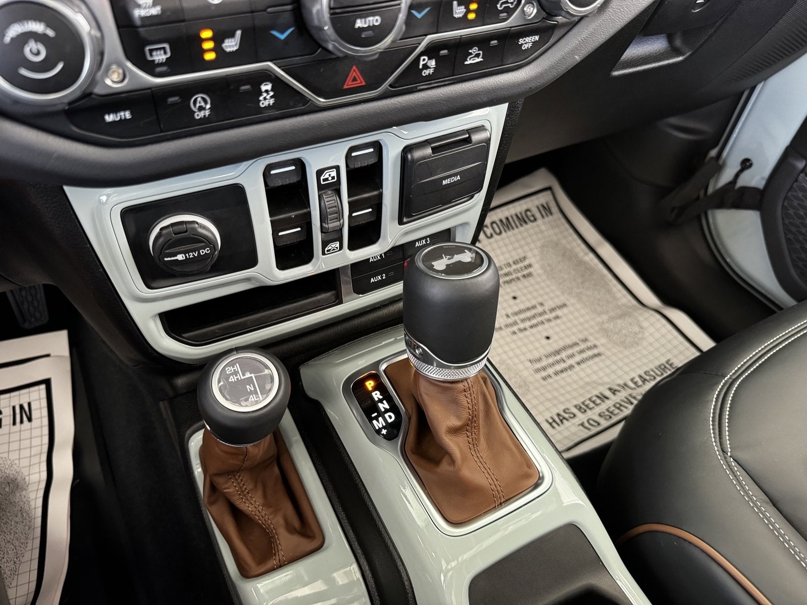 2024 Jeep Wrangler Unlimited Sahara Hard Top