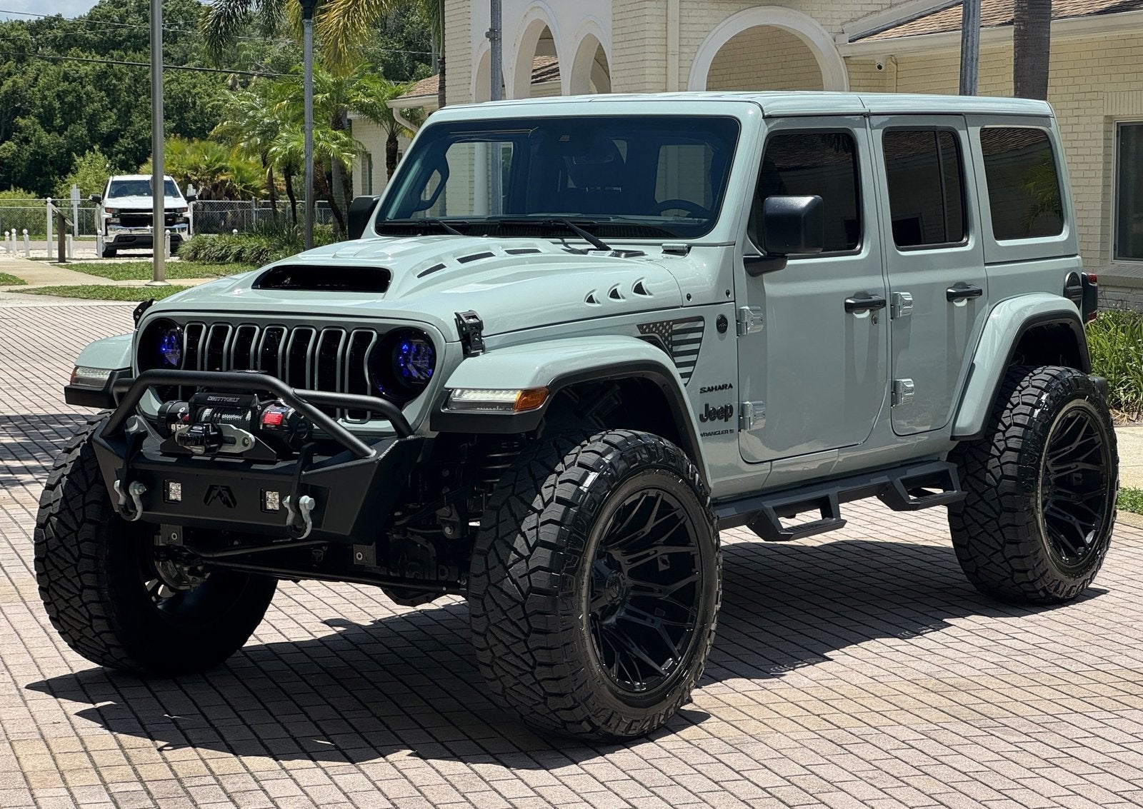 2024 Jeep Wrangler Unlimited Sahara Hard Top