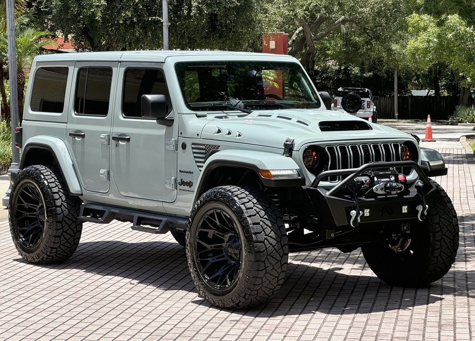 2024 Jeep Wrangler Unlimited Sahara Hard Top