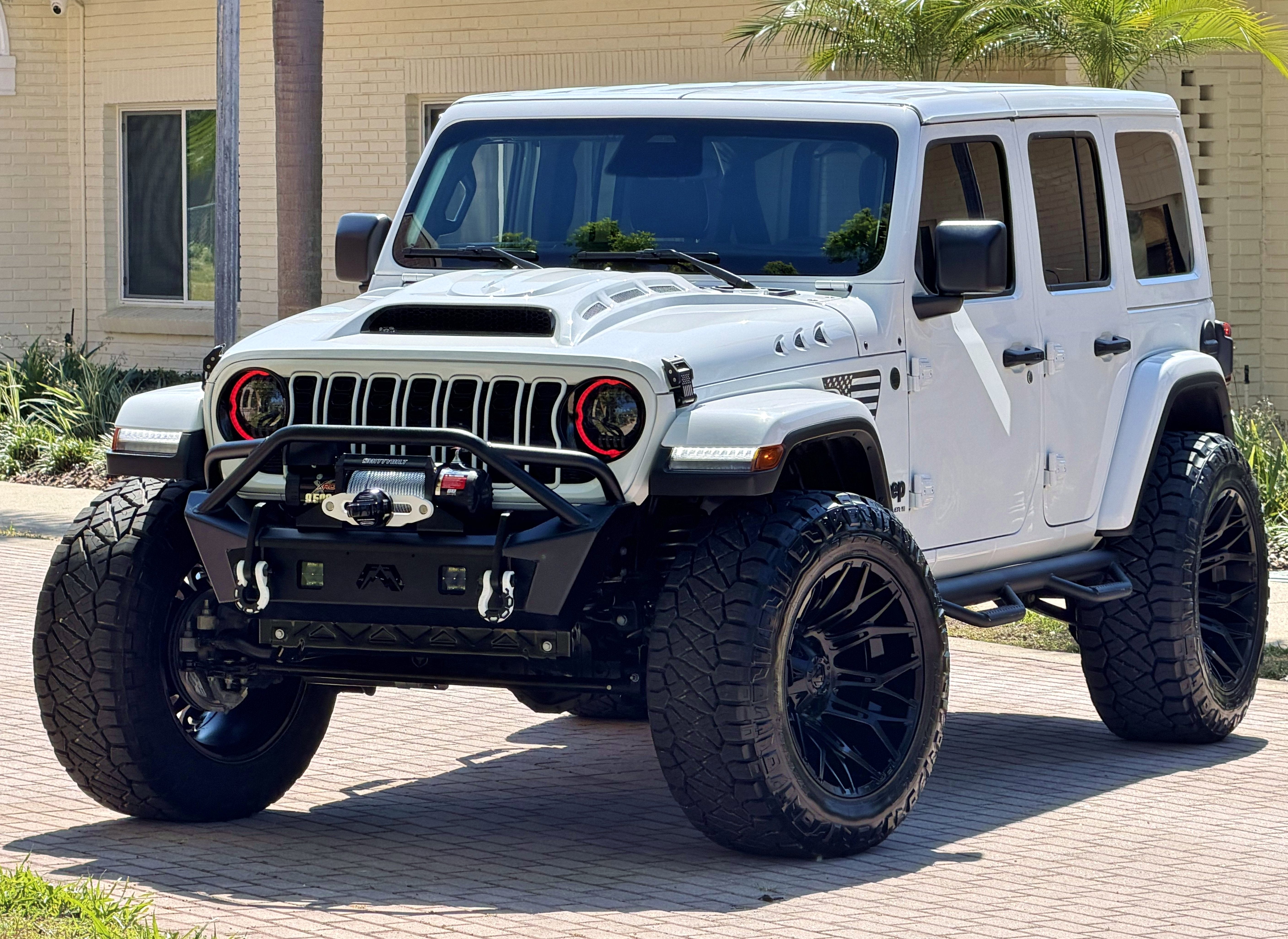 2026 Jeep Wrangler Unlimited Sahara Hard Top Sahara