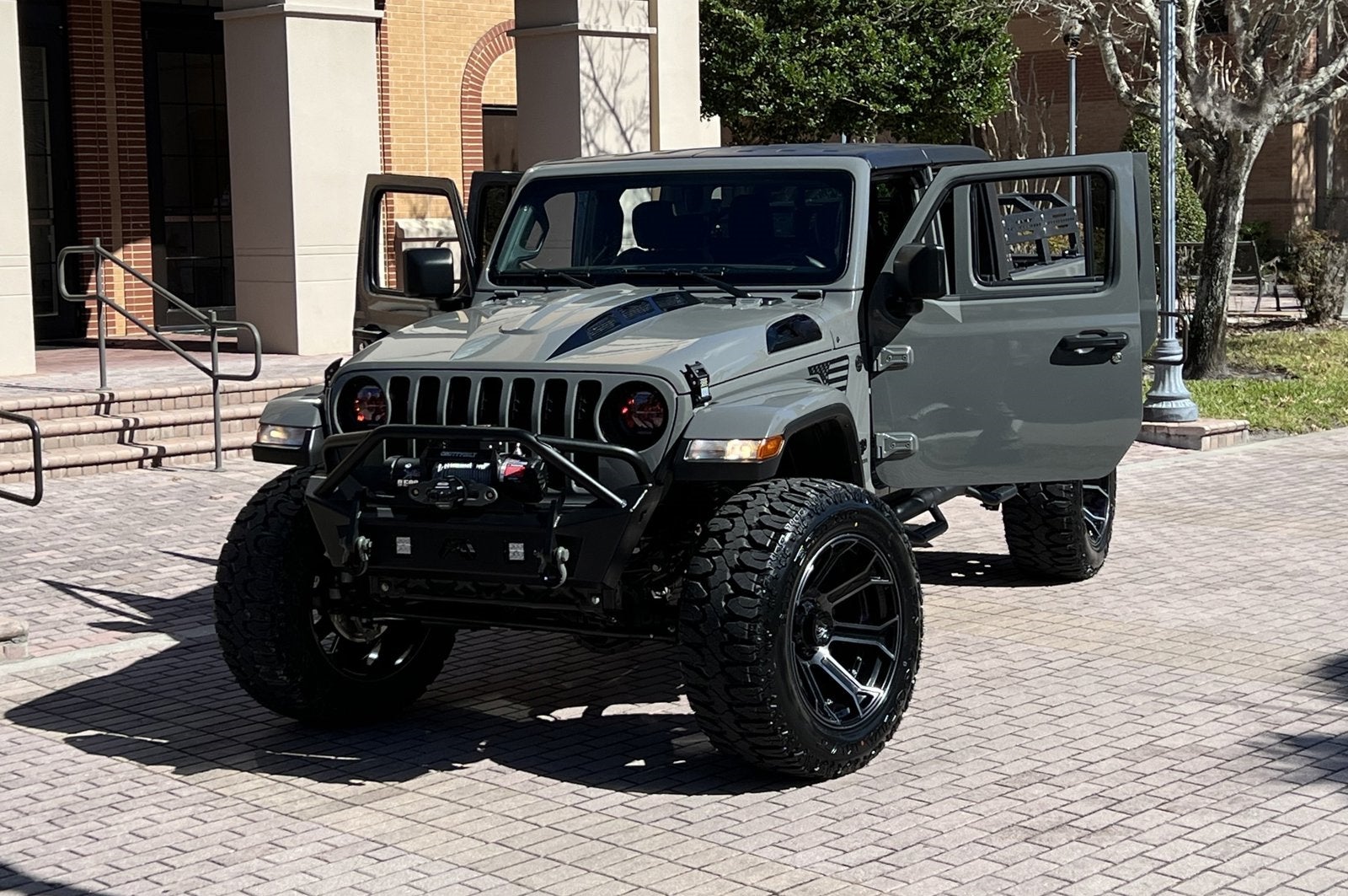 2021 Jeep Gladiator Overland